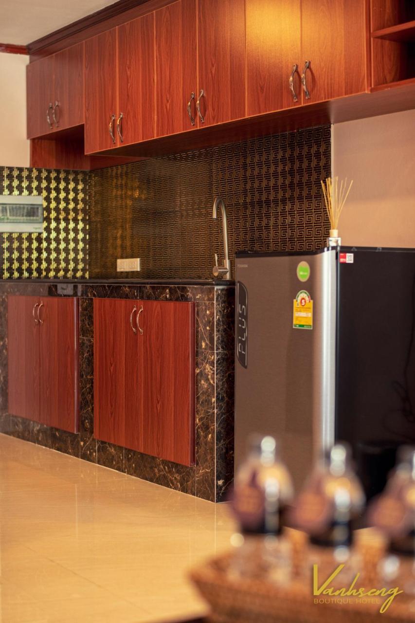 Vanhseng Boutique Vientiane Hotel Экстерьер фото